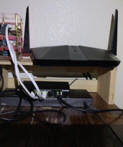 NETGEAR 5 Port PoE Gigabit Ethernet Plus Switch (GS305EP) - with 4 x PoE+ @ 63W, Desktop or Wall Mount 5 Port | 4xPoE+ 63W 13 710xv5Jpw6L