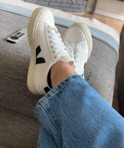 Veja Women's Campo Sneakers 5 White/Black 10 7112R8dJivL