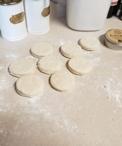 JOKUMO 12 Piece Plain Round Pastry/Cookie Cutter Set Heavy Duty Commercial Grade 18/8 304 Stainless Steel - Metal Marked Size – Perfect For Cooking Enthusiast 12 Pcs Commercial Grade Plain Round Cutter Set 39 7112VtNvb5L