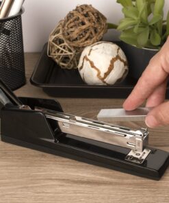 Swingline Stapler, 30 Sheet Capacity, 747 Classic Stapler, Jam Free, Metal, Black (74701) 24 7117TzAJJLL