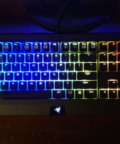 Razer BlackWidow Chroma: Clicky RGB Mechanical Gaming Keyboard - 5 Macro Keys Green Mechanical Switches (Tactile and Clicky) 37 71199osZnDL
