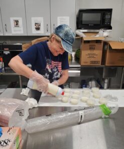 Whiskware Pancake Batter Bottle with BlenderBall Wire Whisk, Pancake Batter Dispenser Bottle for Baking Pancakes, Cupcakes, Muffins, Crepes, and More,White 28 7119FtPbGiL