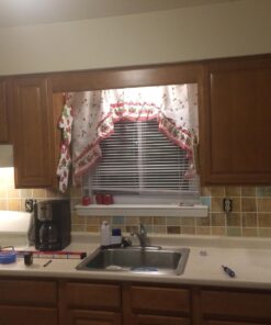 3M 2090 ScotchBlue Painters Tape - 0.25 in. (W) x 180 ft. (L) Masking Tape Roll for Medium Adhesion. Painting Wall Preparation 33 711LwmUumqL