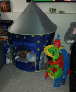 USA Toyz Rocket Ship Pop Up Kids Tent - Spaceship Rocket Indoor Playhouse Tent for Boys and Girls with Included Space Projector Toy and Kids Tent Storage Carry Bag Rocketship Tent 50 711OKutdnqL