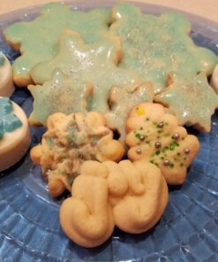 R&M International Snowflake Cookie Cutters, Assorted Sizes, 7-Piece Set 7-Piece Set (Polyresin Coated) Blue 25 711UydCpl3L 1