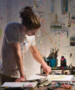 Arteza Acrylic Paint Set, 100 Colors, 0.41 fl Oz /12ml Tubes of Craft Paint, Heavy-Body, Glossy Finish, Colorful Addition to Your Art Supplies 100 x 12ml (0.41 fl oz) Craft 39 711V3fNPfhL