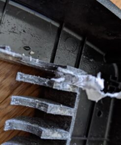 Amazon Basics 6 Sheet Cross Cut Paper and Credit Card Home Office Shredder with 3.8 Gallon Bin, Black 35 711YveEmbuL