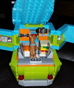 LEGO Scooby-Doo 75902 The Mystery Machine Building Kit 53 711mJjhIC0L