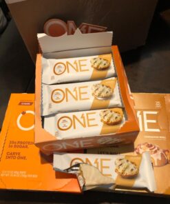ONE Protein Bars, Cinnamon Roll, Gluten Free Protein Bars with 20g Protein and Only 1g Sugar, Guilt-Free Snacking for High Protein Diets, 2.12 oz (12 Count) 26 711pAwMXDFL