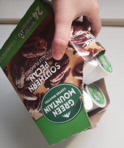 Green Mountain Coffee Roasters Southern Pecan, Single-Serve Keurig K-Cup Pods, Flavored Light Roast, 24 Count 24 Count (Pack of 1) 23 711pzm6ciHL