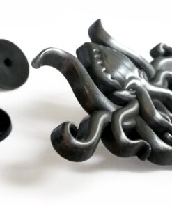 Pinsanity H.P. Lovecraft Cthulhu Lapel Pin 17 711tgXksVyL