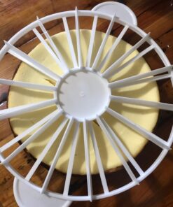 Ateco 1328 Cake Portion Marker, 14 or 16 Slices, Works for Cakes Up To 16-Inches Diameter, White 14 - 16 Portions 13 711zp8ZDn6L