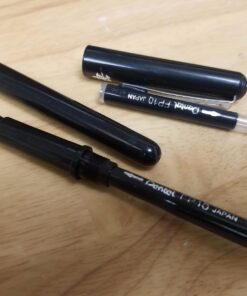 Pentel Arts Pocket Brush Pen, Includes 2 Black Ink Refills (GFKP3BPA) Pocket Brush Pen Original 27 712AHlV4WdL