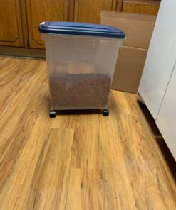 IRIS USA 33qt/25lbs Airtight Pet Food Container With Casters, Navy 25 lbs Blue 44 712QYjUYv6L