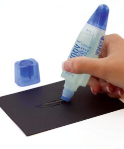 Tombow 52180 MONO Aqua Liquid Glue, 1.69 Ounce, 1-Pack. Dual Tip Dispenser for Precise to Full Coverage Application that Dries Clear Original Version 25 712wVHHnXL