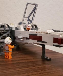 LEGO Star Wars X-Wing Starfighter 75218 Star Wars Building Kit (731 Pieces) (Discontinued by Manufacturer) 36 7137feuWzL