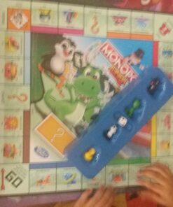 Hasbro Gaming Monopoly Junior Board Game for Kids Ages 5 and Up, 2-4 Players, Family Games 40 713EesnZpXL