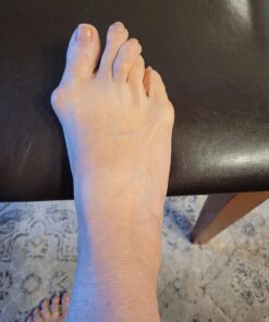 YOGABODY Naturals Toe Spreaders & Separators, Fast Pain Relief from Hammertoe & Bunions, Two Pairs in Stylish Wooden Box, Latex-Free Rubber Toe Stretchers Used for Walking, Running & Yoga Practice 38 713GoV7P87L