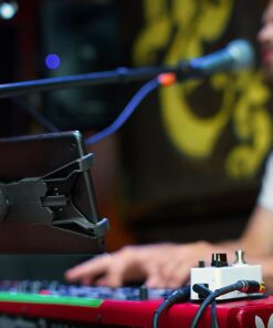 IK Multimedia iKlip Xpand Tablet Holder for mic Stands, fits iPad and Android Tablets Between 7" to 12.9" with an Adjustable 360° Swivel and Soft-Touch fit 23 713PEtFW6SL