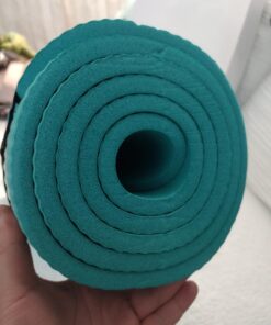 Gaiam Essentials Thick Yoga Mat Fitness & Exercise Mat with Easy-Cinch Yoga Mat Carrier Strap, 72"L x 24"W x 2/5 Inch Thick Teal 40 713dfRHDpoL