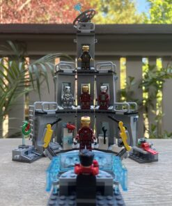 LEGO Marvel Avengers Iron Man Hall of Armor 76125 Building Kit, Tony Stark Iron Man Suit Action Figures (524 Pieces) Standard 30 713xGomwuL
