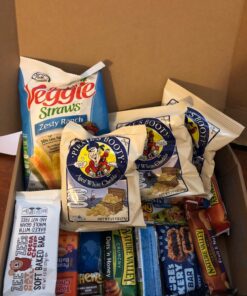 COLLEGEBOX Healthy Snack Box Variety Pack Care Package (35 Count) Gift Basket Kids Teens Men Women Adults Health Food Nuts Fruit Nutrition Assortment Mix Sample College Students Office Final Exams Christmas 30 7141w9TDqnL