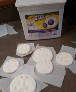 Crayola Model Magic White, Modeling Clay Alternative, Kids Art Supplies, 2 lb. Bucket, Gifts For Kids 47 71470KEd3L