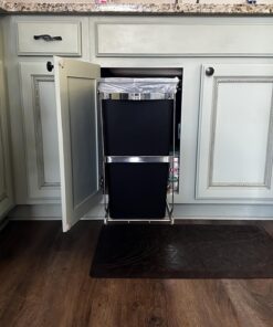 simplehuman 30 Liter / 8 Gallon Under Counter Kitchen Cabinet Pull-Out Trash Can, Heavy-Duty Steel Frame 38 714CP8zPzcL
