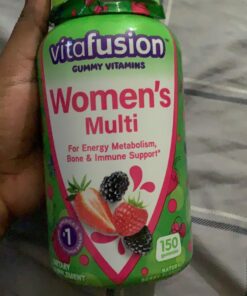 Vitafusion Womens Multivitamin Gummies, Berry Flavored Daily Vitamins for Women With Vitamins A, C, D, E, B-6 and B-12, America’s Number 1 Gummy Vitamin Brand, 75 Days Supply, 150 Count 32 714TfrfLJaL