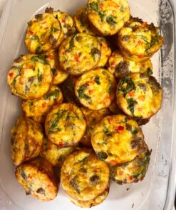 Rachael Ray Yum -o Nonstick Bakeware 12-Cup Muffin Tin With Grips / Nonstick 12-Cup Cupcake Tin With Grips - 12 Cup, Gray Orange Grips 33 714ekKgD5HL