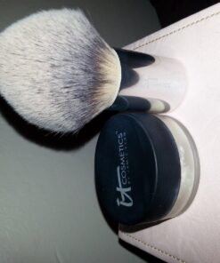 IT Cosmetics Bye Bye Pores - Poreless Finish Airbrush Powder - Universal Translucent Shade - Contains Anti-Aging Peptides, Silk, Hydrolyzed Collagen & Antioxidants - 0.23 oz 29 714hRvvwL 1