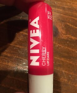 NIVEA Cherry Lip Care - Tinted Lip Balm for Beautiful, Soft Lips - Pack of 4 45 7150zrwXqDL