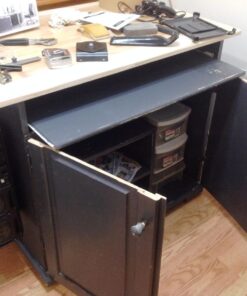 VIVO Adjustable Under Desk and Wall PC Mount, Computer Case CPU Holder with Swivel Action and Secure Locking, Black, MOUNT-PC01 90 7153tkf5L4L