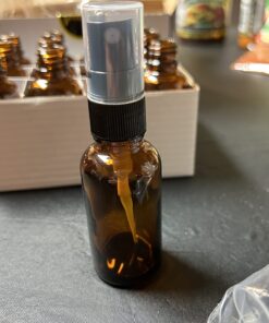 Vivaplex 12, Amber, 1 oz Glass Bottles, with Black Fine Mist Sprayers 15 7157qJDMtjL