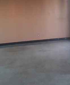 Bona Multi-Surface Floor Polish - 32 fl oz - High Gloss Shine - 32 oz covers 500sq ft of flooring - for use on Stone, Tile, Laminate, and Vinyl Floors Multi-Surface - High Gloss 32 Fl Oz (Pack of 1) 35 715BltrgFHL