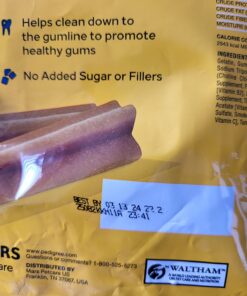 PEDIGREE DENTASTIX Large Dog Dental Treats Original Flavor Dental Bones, 2.08 lb. Value Pack (40 Treats)(Packaging May Vary) Chicken 40 Count (Pack of 1) 45 715CFjQJfYL