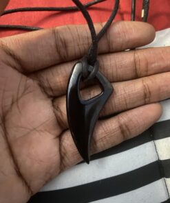 URBAN JEWELRY Men's Black 316l Stainless Steel Alpha Spear Wolf Teeth Pendant Chain Necklace Black Wolf Teeth Pendant 33 715DCSNPP7L