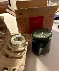 Yankee Candle Balsam & Cedar Scented, Classic 22oz Large Jar Single Wick Candle, Over 110 Hours of Burn Time | Holiday Gifts for All Classic Large Jar 27 715M nRxD7L 1