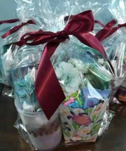 TATTI 100 Pack Clear Plastic Large Cellophane Bags 12x16 With 4inches Twist Ties, Plastic Cello Bags 1.4 mils for Cookies Candy Gift Birthday Party Favor (Pack of 100) 12x16 Inch (Pack of 100) 29 715cDbukTdL