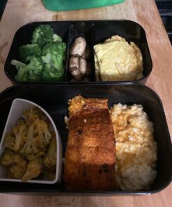 GRUB2GO Premium Bento Lunch Box (Large 68 Oz Capacity) | 2023 Exclusive, 70% Bigger | Includes Bamboo Chopping Board Lid, Carry Bag, 2 Dividers, Utensils, Sauce Container Premium 2021 Model: Executive Black (68 OZ) 61 715kLqpzzL