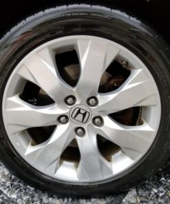 Meguiar's Hot Rims Wheel & Tire Cleaner, Powers Through Brake Dust & Grime - 24 Oz Spray Bottle 24 715lKKGDz7L