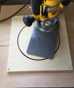 Jasper Model 200 Circle Guide Kit, Circle Cutting Guide for Plunge Routers 1 30 715nO20wOYL