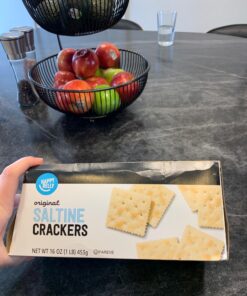 Amazon Fresh - Original Saltine Crackers, 16 oz (Previously Happy Belly, Packaging May Vary) 29 715yI3V2GfL
