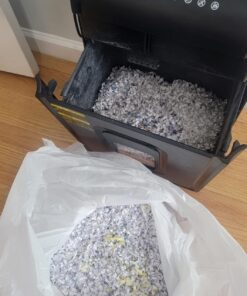 Amazon Basics 8 Sheet High Security Micro Cut Shredder with Pullout Basket, Black 36 716XUjLSQtL