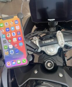 RAM Mounts RAM-B-367U Motorcycle Handlebar Clamp Base with M8 Bolts with B Size 1" Ball 39 716bv5rtznL