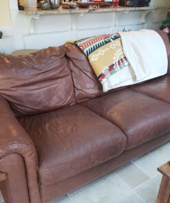 The Original Leather Recoloring Balm by Furniture Clinic - 16 Color Options - Leather Repair Kit for Furniture - Restore Couches, Car Seats, Clothing - Non-Toxic Leather Repair Cream (Medium Brown) Medium Brown 36 716r2NfMBEL