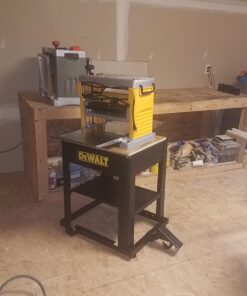 DEWALT Benchtop Planer, 15-Amp, 12-1/2-Inch, 3-Knife Cutter, 20,000 RPM, Corded (DW734) 42 7172eD3XxVL