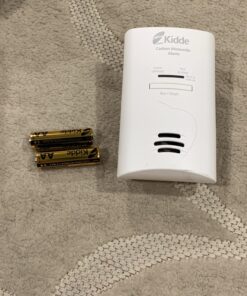 Kidde Carbon Monoxide Detector, Plug In Wall with AA Battery Backup, Test-Hush Button 37 717JjbWdvuL
