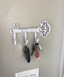 Comfify Decorative Wall Mounted Skeleton Key Holder | Vintage Key with 3 Hooks | Wall Mounted | Rustic Cast Iron | 7.9 x 4.1 |- with Screws and Anchors Rust brown 36 717M72to61L