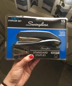 Swingline Stapler Value Pack, 20 Sheet Capacity, Jam Free, includes Standard Stapler, 5000 Staples and Staple Remover, Black (54551) 27 717TakcXoL